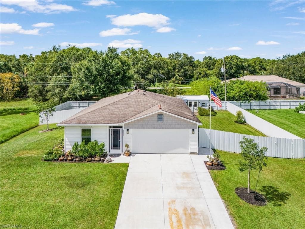 6073 Latimer AVE FORT MYERS, FL 33905