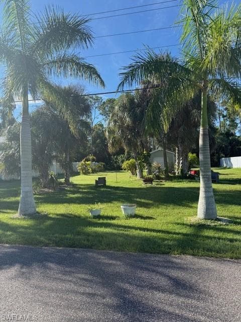 1628 NE 33rd ST CAPE CORAL, FL 33909