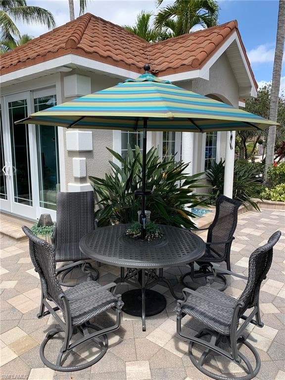 4881 Southern Breeze DR NAPLES, FL 34114