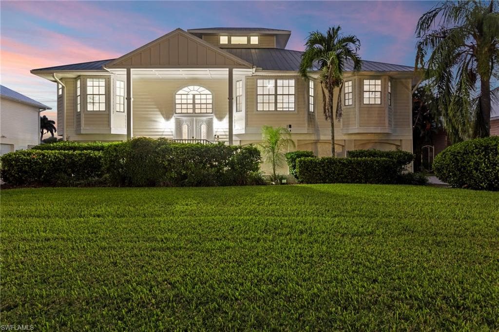 6185 Cocos DR FORT MYERS, FL 33908