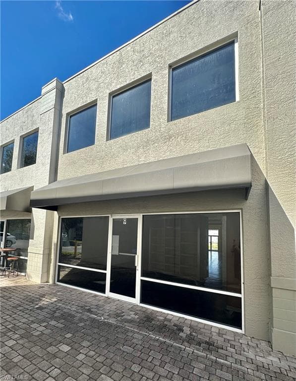 5405 Taylor RD 100-9 NAPLES, FL 34109