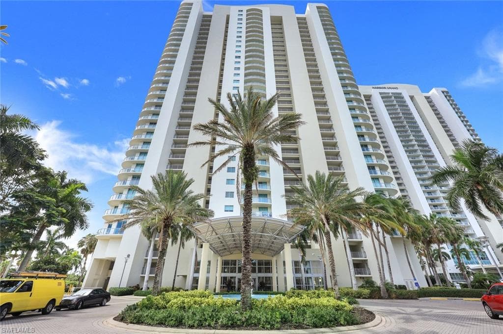 3000 Oasis Grand BLVD 603 FORT MYERS, FL 33916