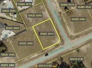 1001 SW 4th TER CAPE CORAL, FL 33991