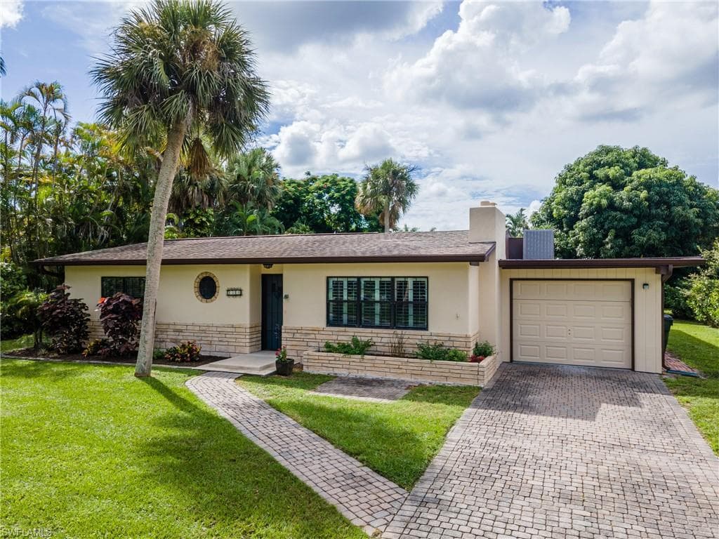 1310 La Faunce WAY FORT MYERS, FL 33919