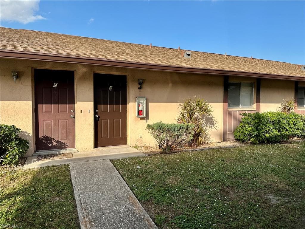 829 Gleason PKWY 2 CAPE CORAL, FL 33914
