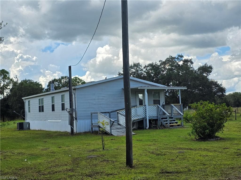 4634 Loblolly Bay RD LABELLE, FL 33935