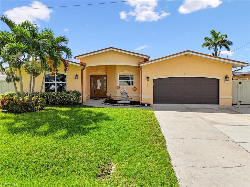 142 SW 51st TER CAPE CORAL, FL 33914