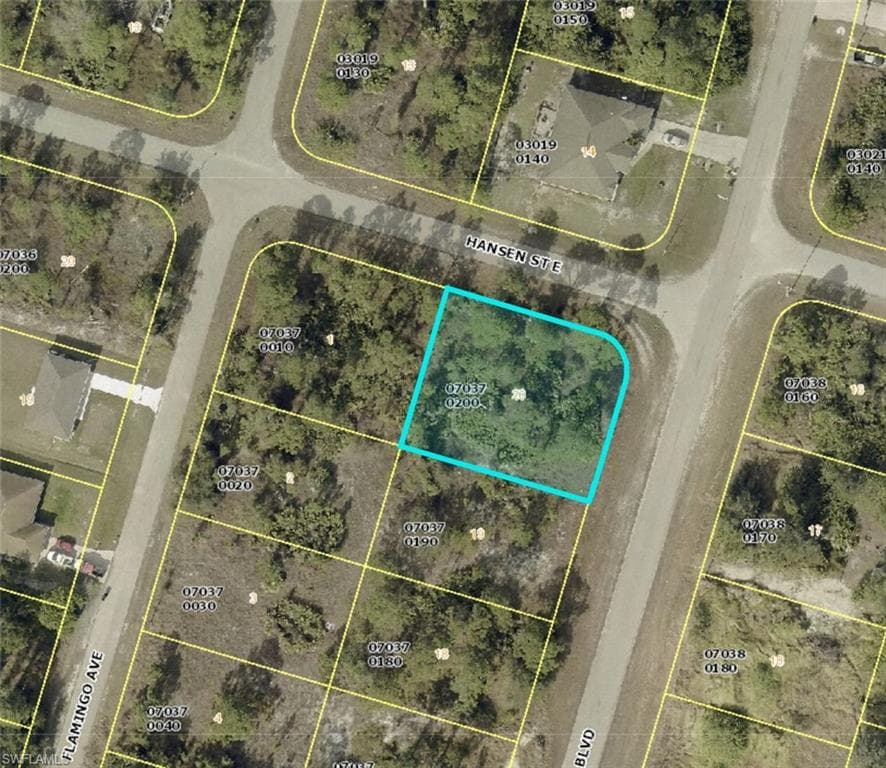 536 Eisenhower BLVD LEHIGH ACRES, FL 33974