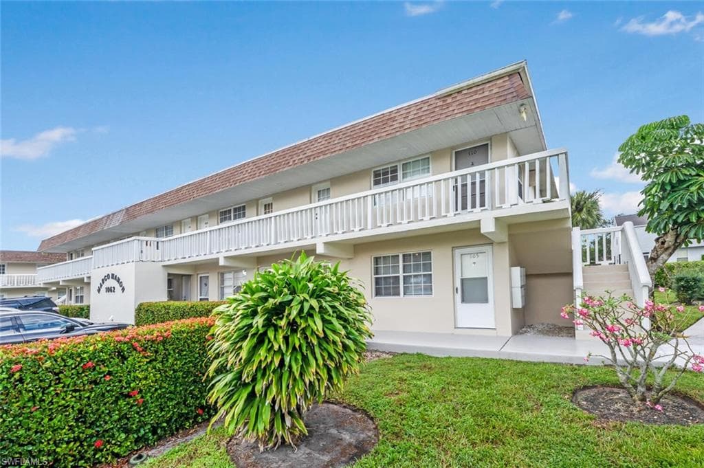 1062 Hartley AVE 110 MARCO ISLAND, FL 34145