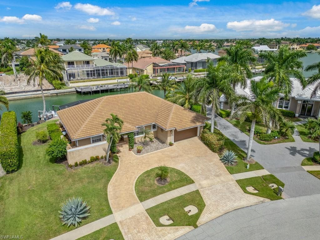 1241 Mimosa CT MARCO ISLAND, FL 34145