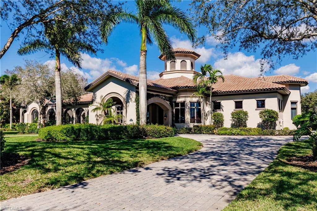 11558 Aerie LN NAPLES, FL 34120