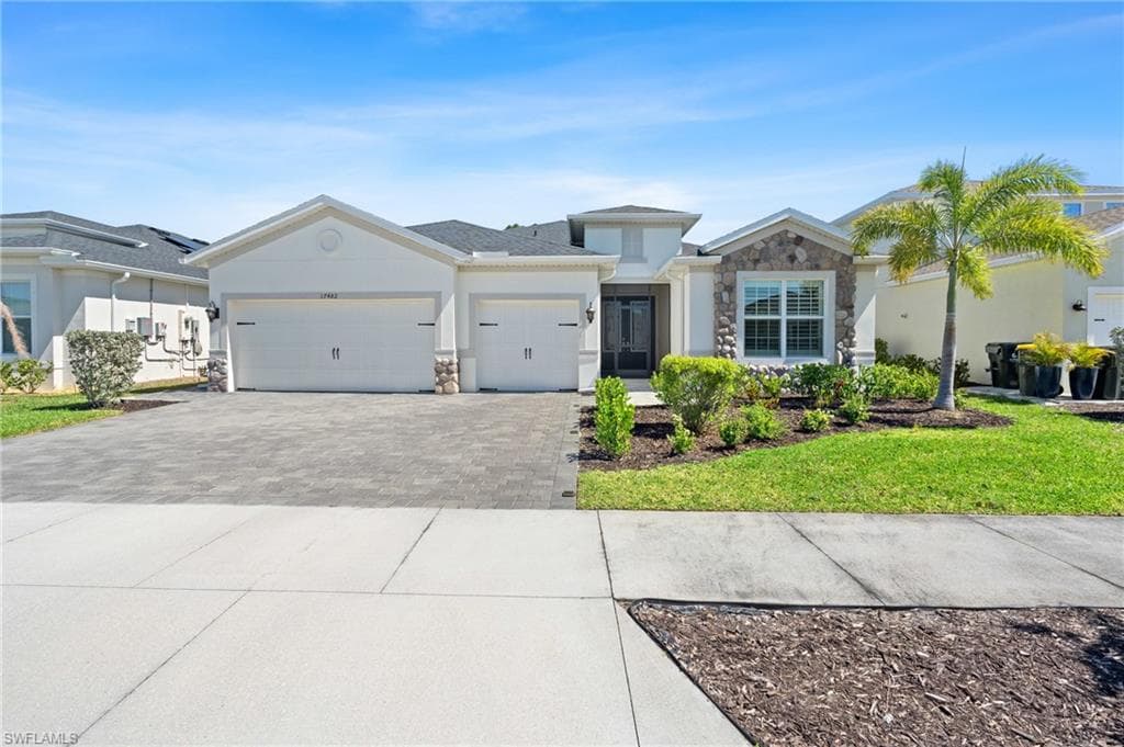 17482 Palmetto Pass LN PUNTA GORDA, FL 33982