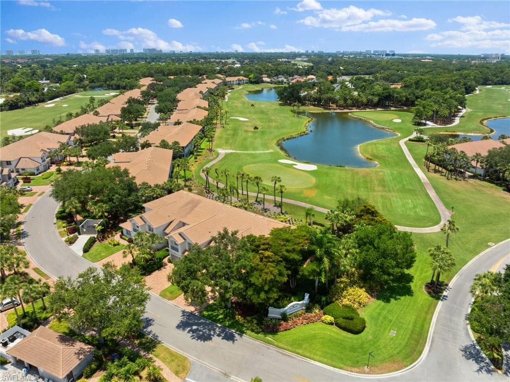 1590 Winding Oaks WAY 103 NAPLES, FL 34109