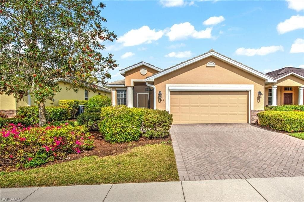 3420 Crosswater DR NORTH FORT MYERS, FL 33917