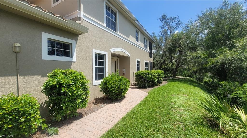 18941 Bay Woods Lake DR 102 FORT MYERS, FL 33908