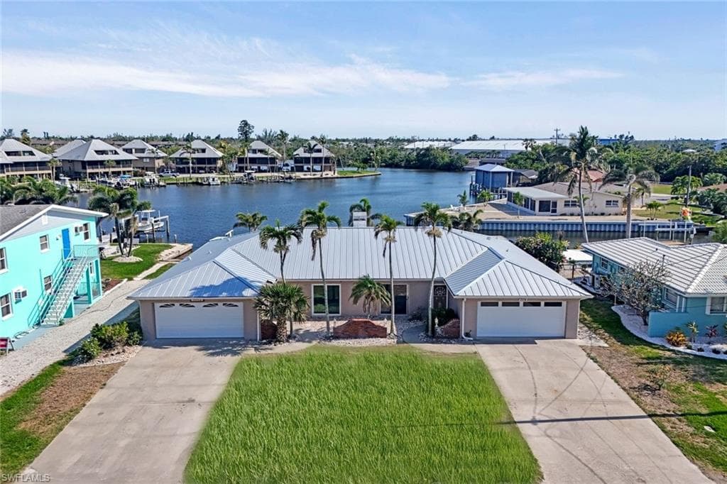 7775 Bocilla LN BOKEELIA, FL 33922
