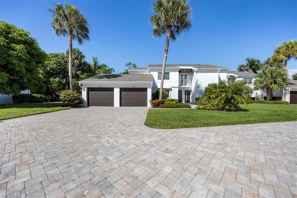 4792 West BLVD C102 NAPLES, FL 34103