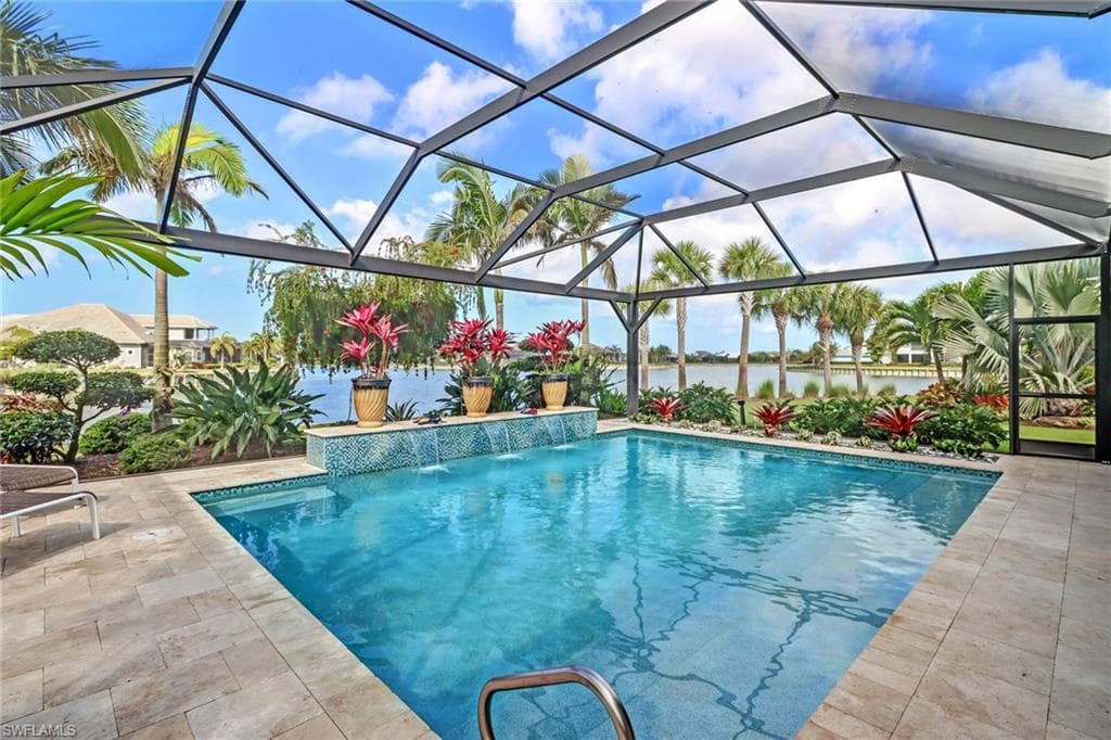 6487 Warwick AVE NAPLES, FL 34113