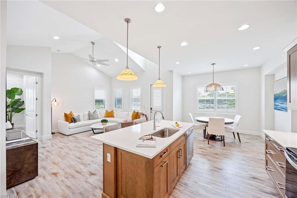7018 Saona CT NAPLES, FL 34113