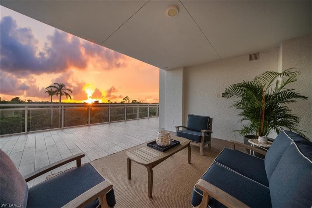 13915 Old Coast RD 301 NAPLES, FL 34110