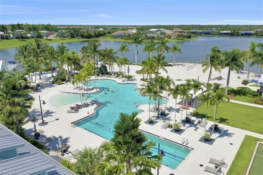 14663 Edgewater CIR NAPLES, FL 34114