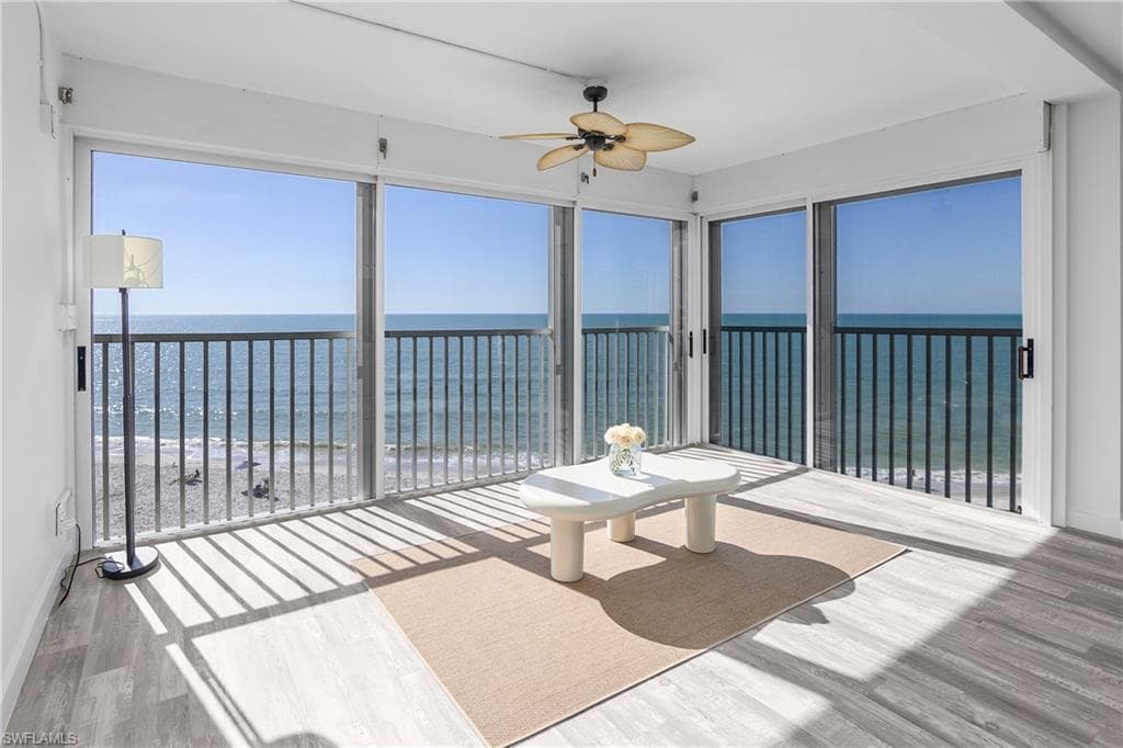 3483 Gulf Shore BLVD N 401 NAPLES, FL 34103