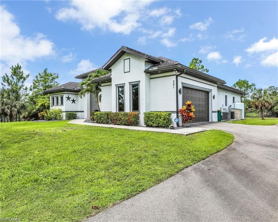 291 10th ST SE NAPLES, FL 34117