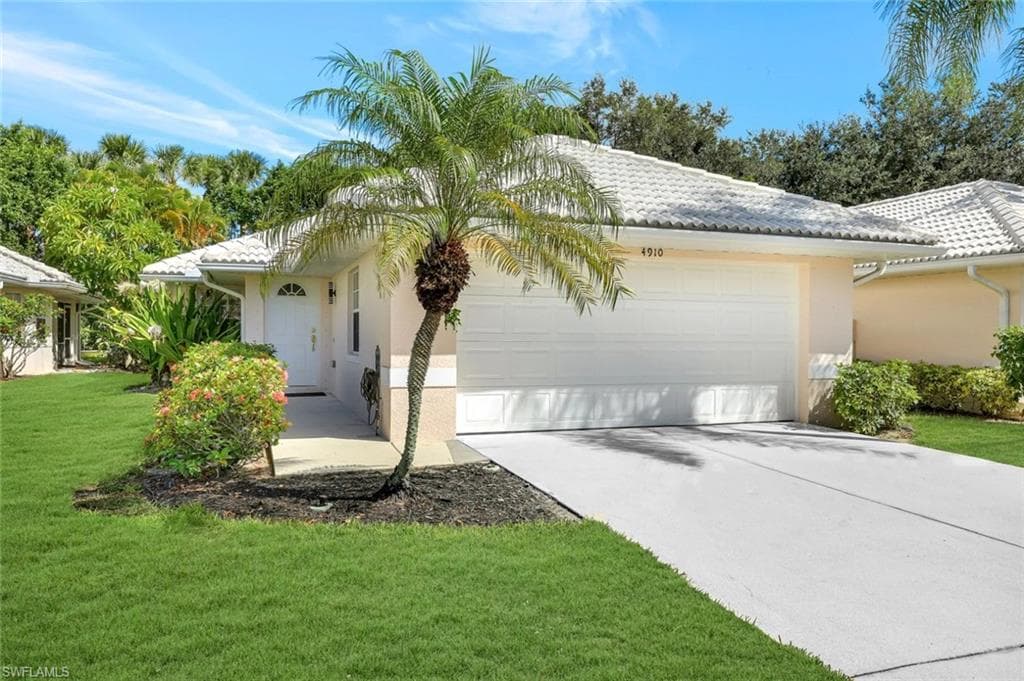 4910 Europa DR NAPLES, FL 34105