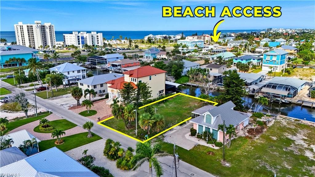 171 Egret ST FORT MYERS BEACH, FL 33931