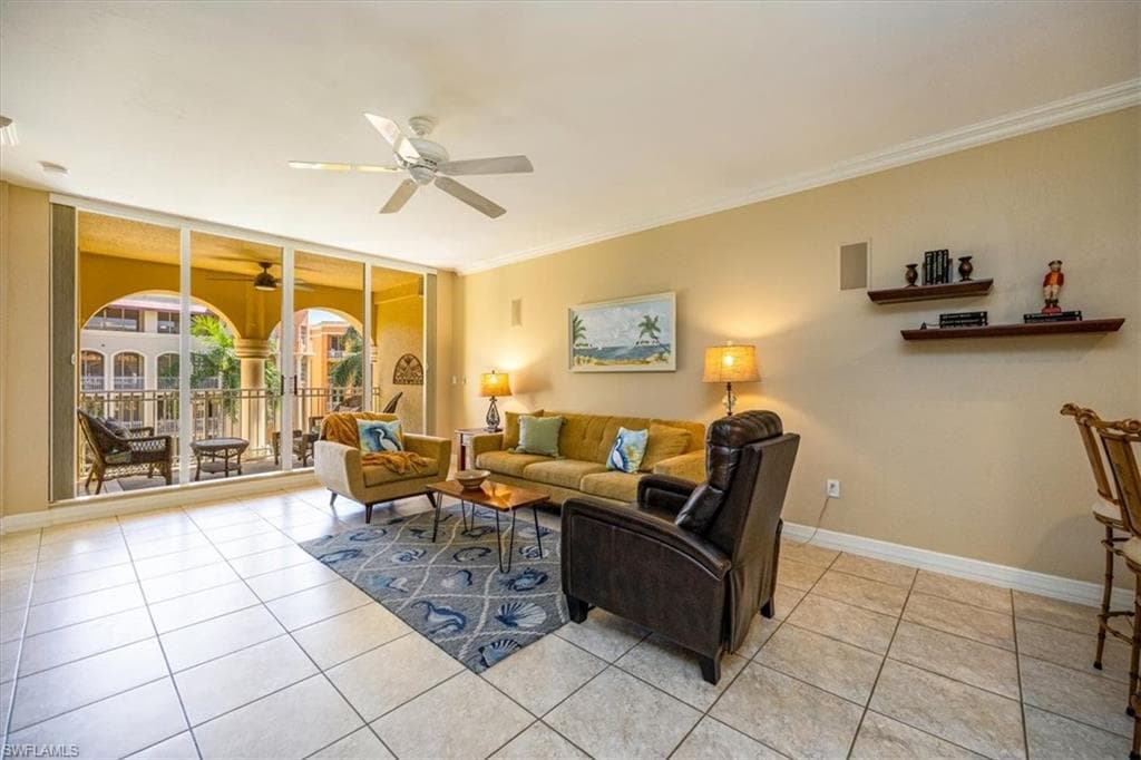 410 Bayfront PL 2407 NAPLES, FL 34102