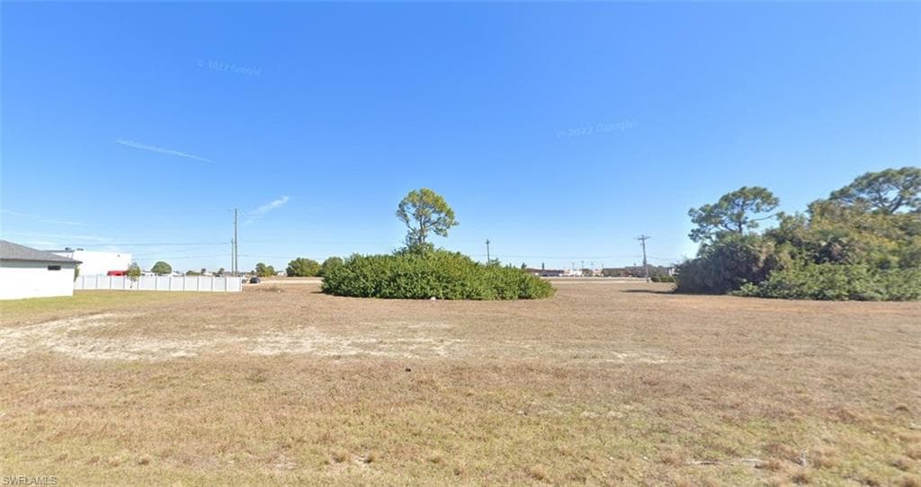 503 7th PL CAPE CORAL, FL 33909