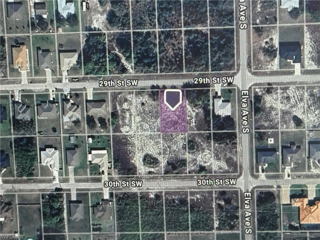 2705 29th ST SW LEHIGH ACRES, FL 33976