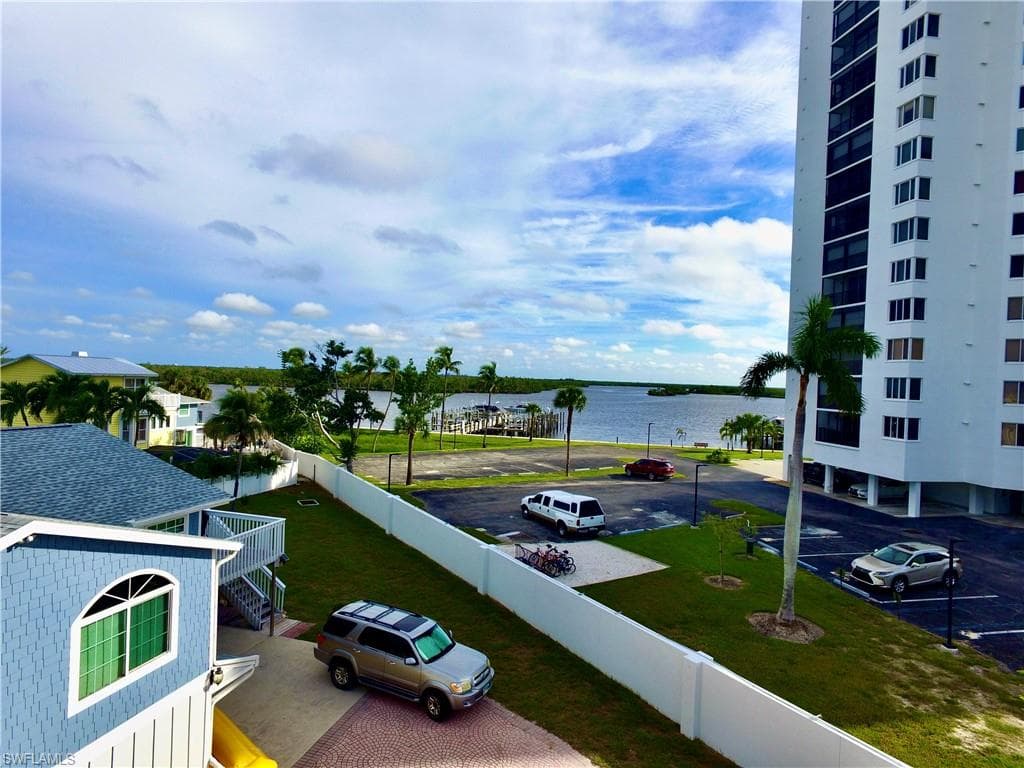 125 Gulfview AVE FORT MYERS BEACH, FL 33931