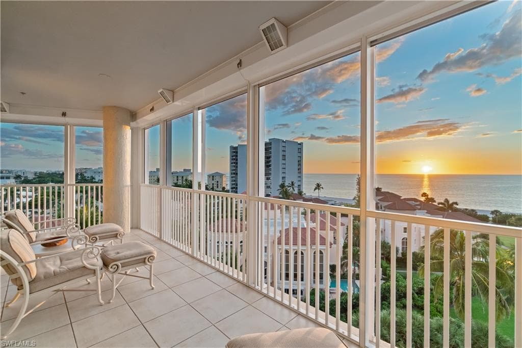 3971 Gulf Shore BLVD N 802 NAPLES, FL 34103