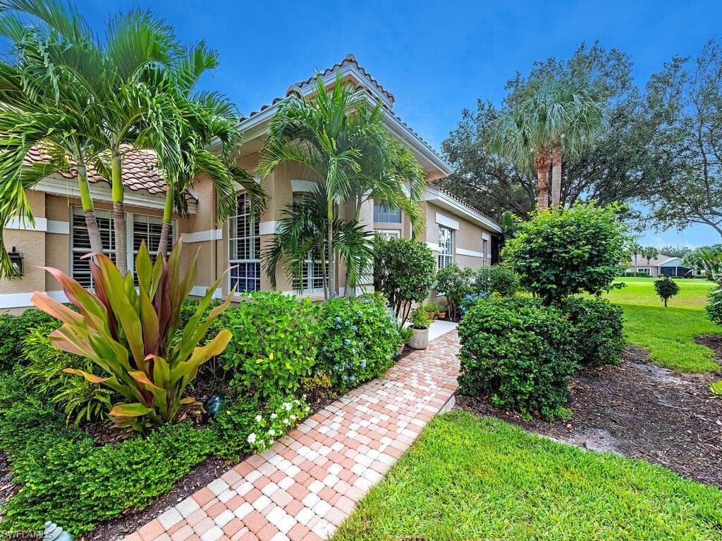 25350 Galashields DR BONITA SPRINGS, FL 34134