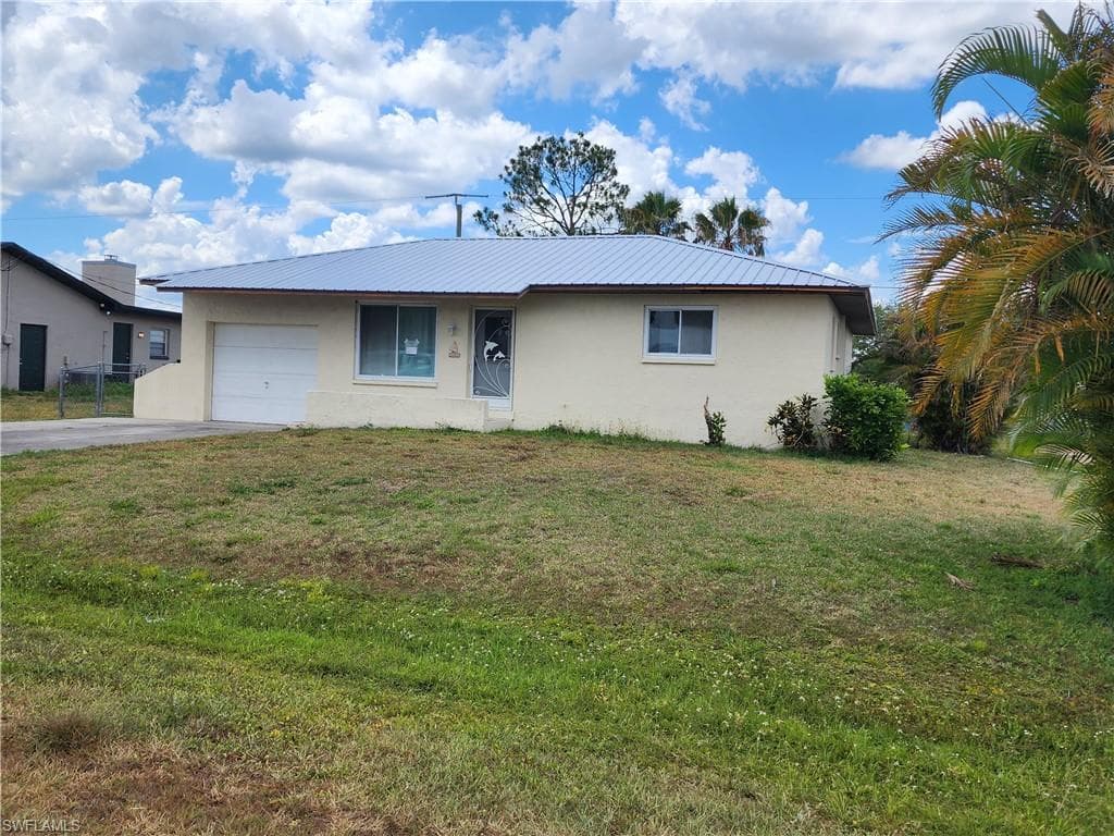 13032 9th ST FORT MYERS, FL 33905