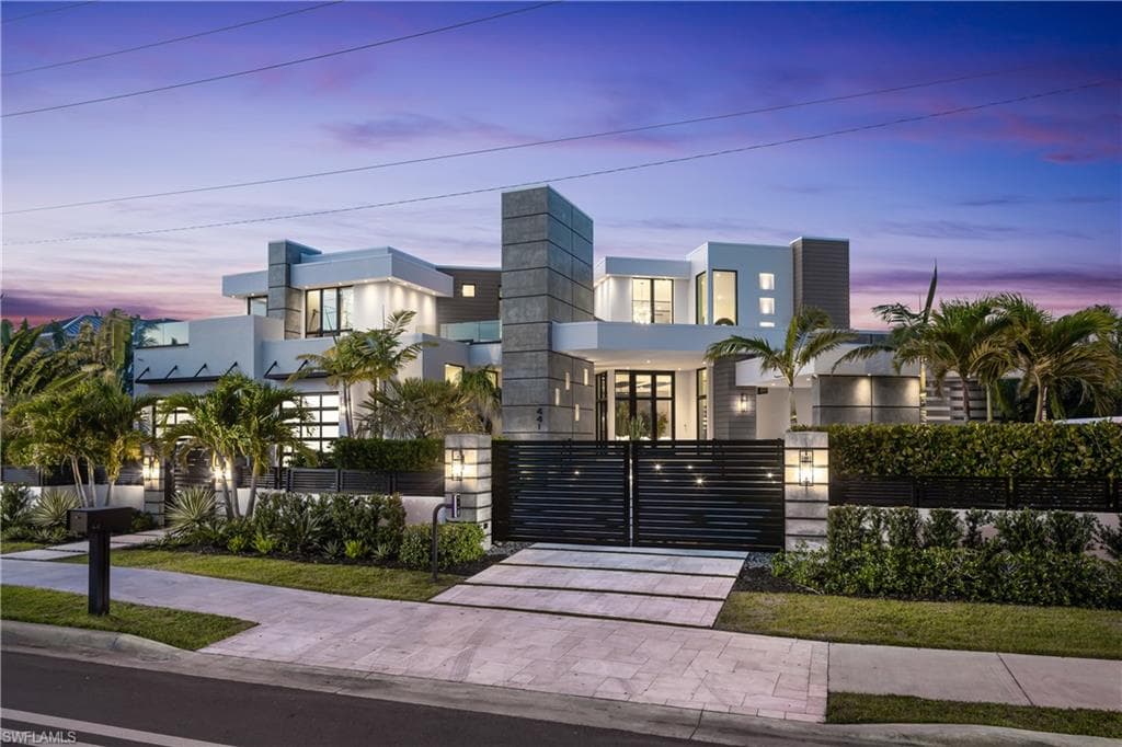 441 Mooring Line DR NAPLES, FL 34102