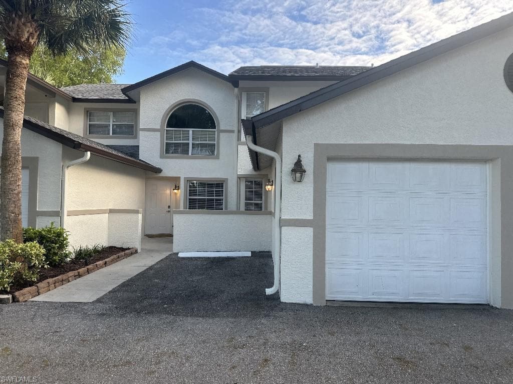 9613 Crescent Garden DR F101 NAPLES, FL 34109