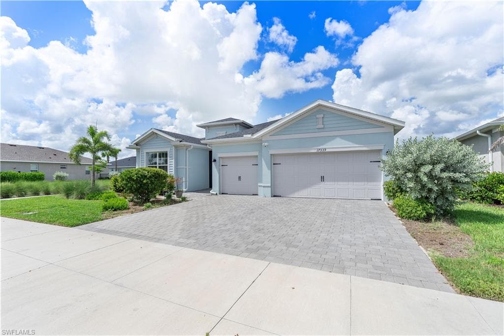 17339 Palmetto Pass LN PUNTA GORDA, FL 33982