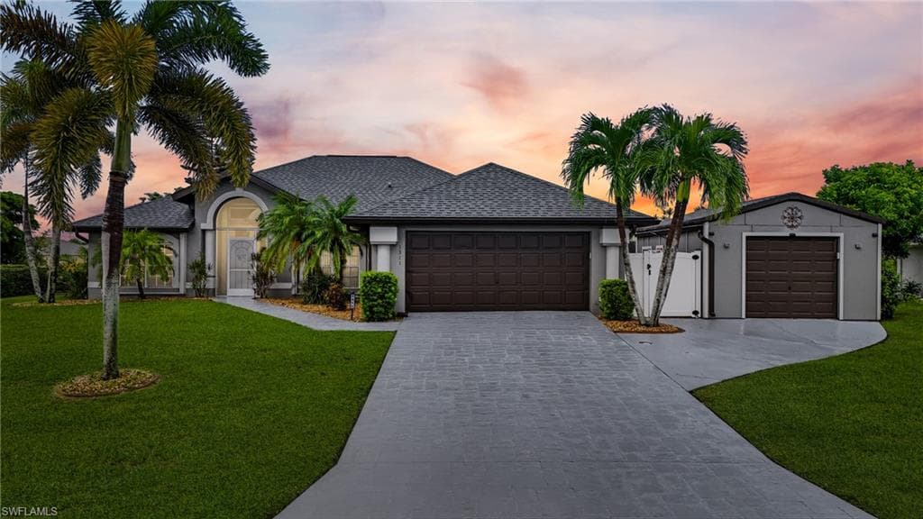 1311 SE 5th CT CAPE CORAL, FL 33990