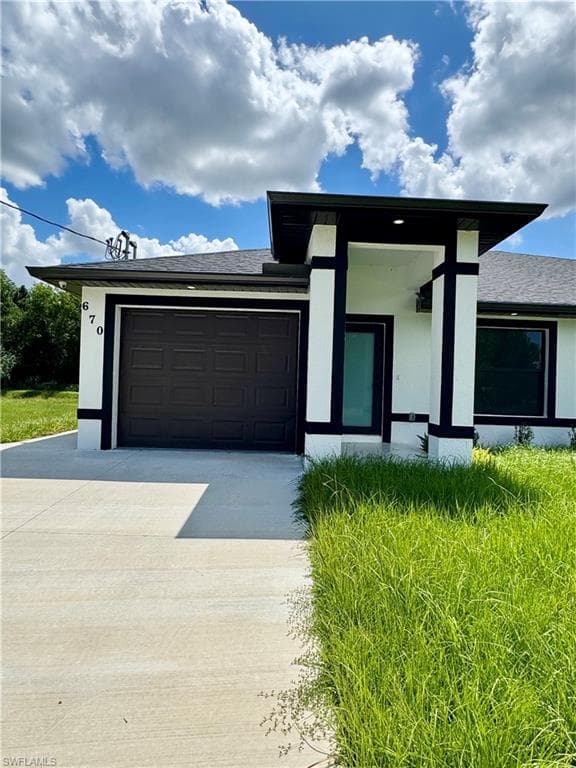 670 CHEMSTRAND ST E LEHIGH ACRES, FL 33974
