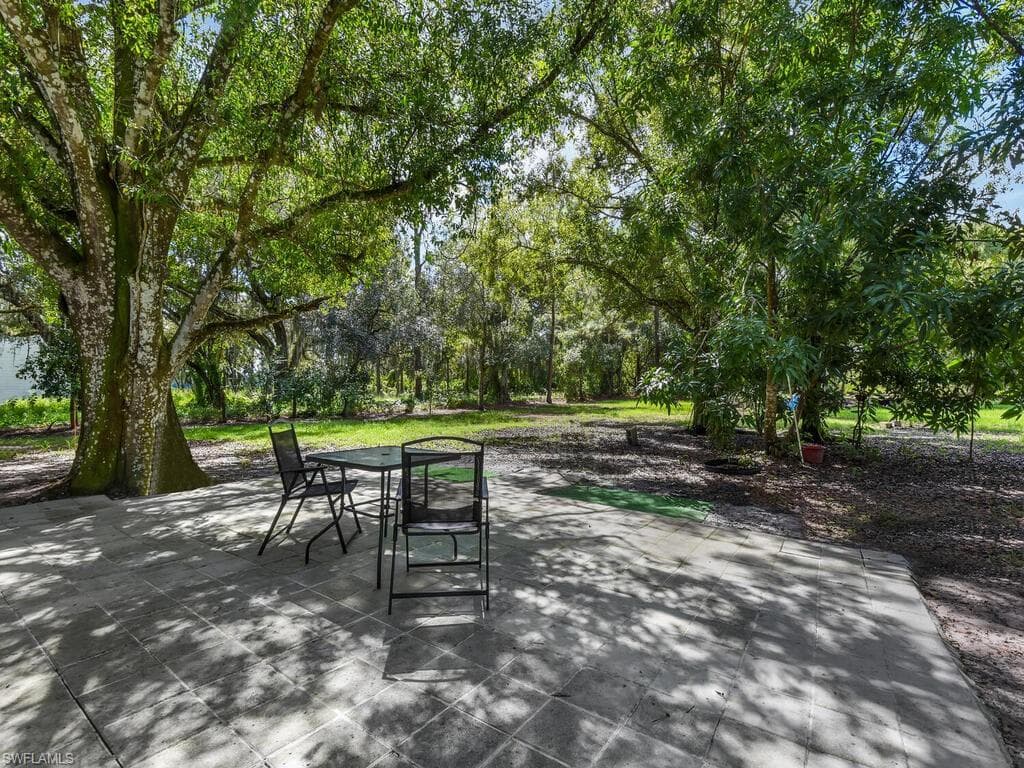 1079 Summerall RD LABELLE, FL 33935