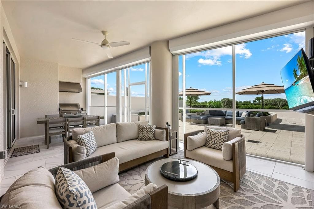 4971 Bonita Bay BLVD 303 BONITA SPRINGS, FL 34134