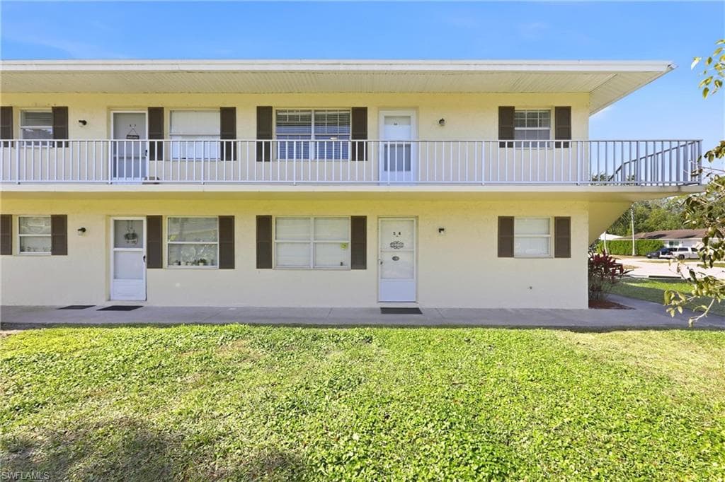 3325 Airport RD N S8 NAPLES, FL 34105