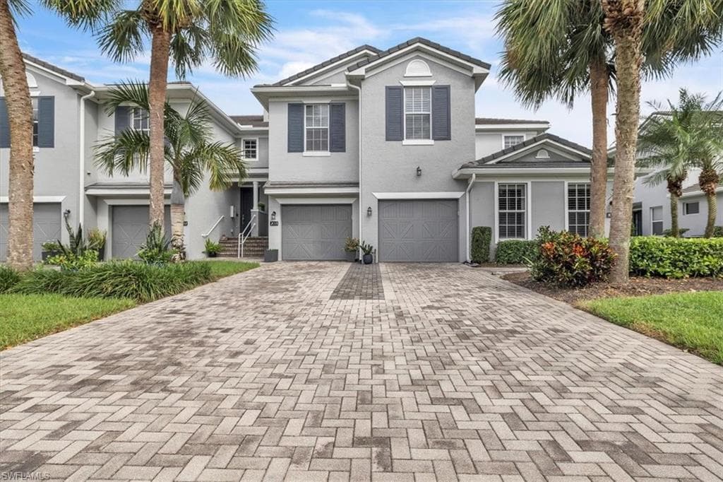 16571 Goldenrod LN 103 ALVA, FL 33920