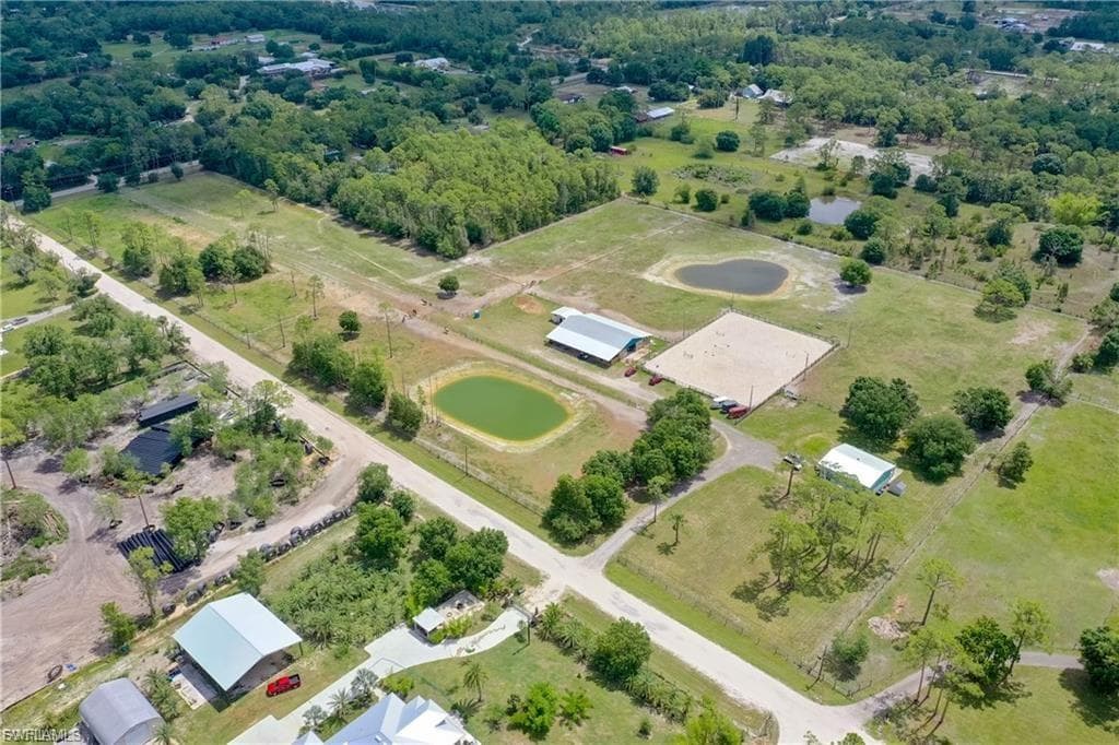 19800 Skipper RD NORTH FORT MYERS, FL 33917