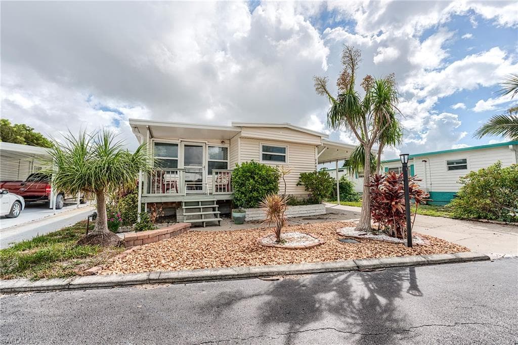 24631 Seas BLVD BONITA SPRINGS, FL 34134