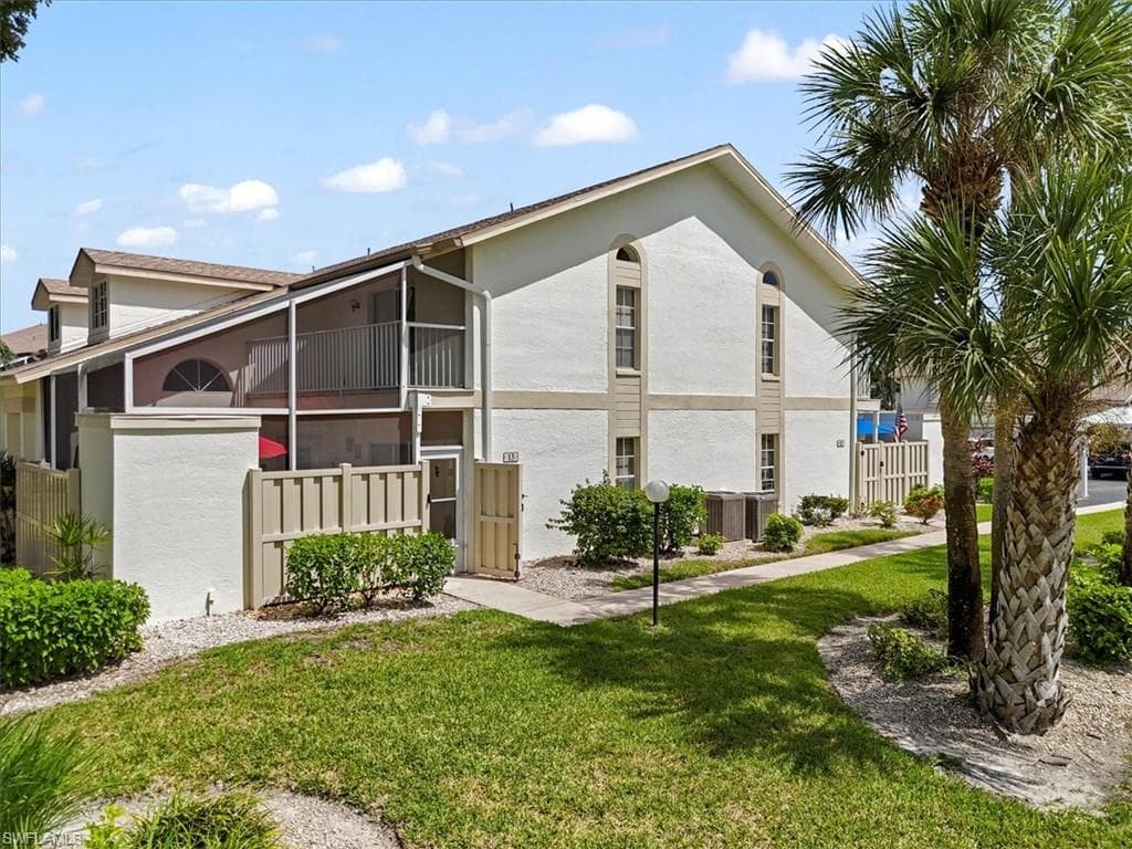 6851 Pentland WAY 13 FORT MYERS, FL 33966