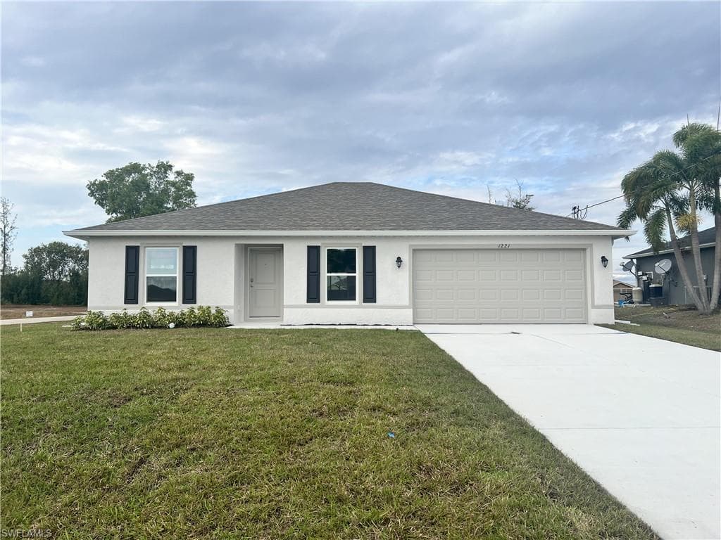 1221 NE 41st ST CAPE CORAL, FL 33909