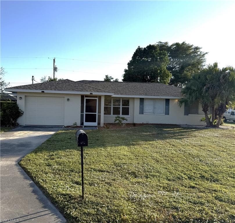 602 SE 35th TER CAPE CORAL, FL 33904